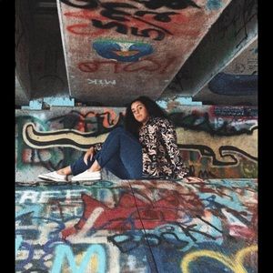 Meet your Posher, Olivia